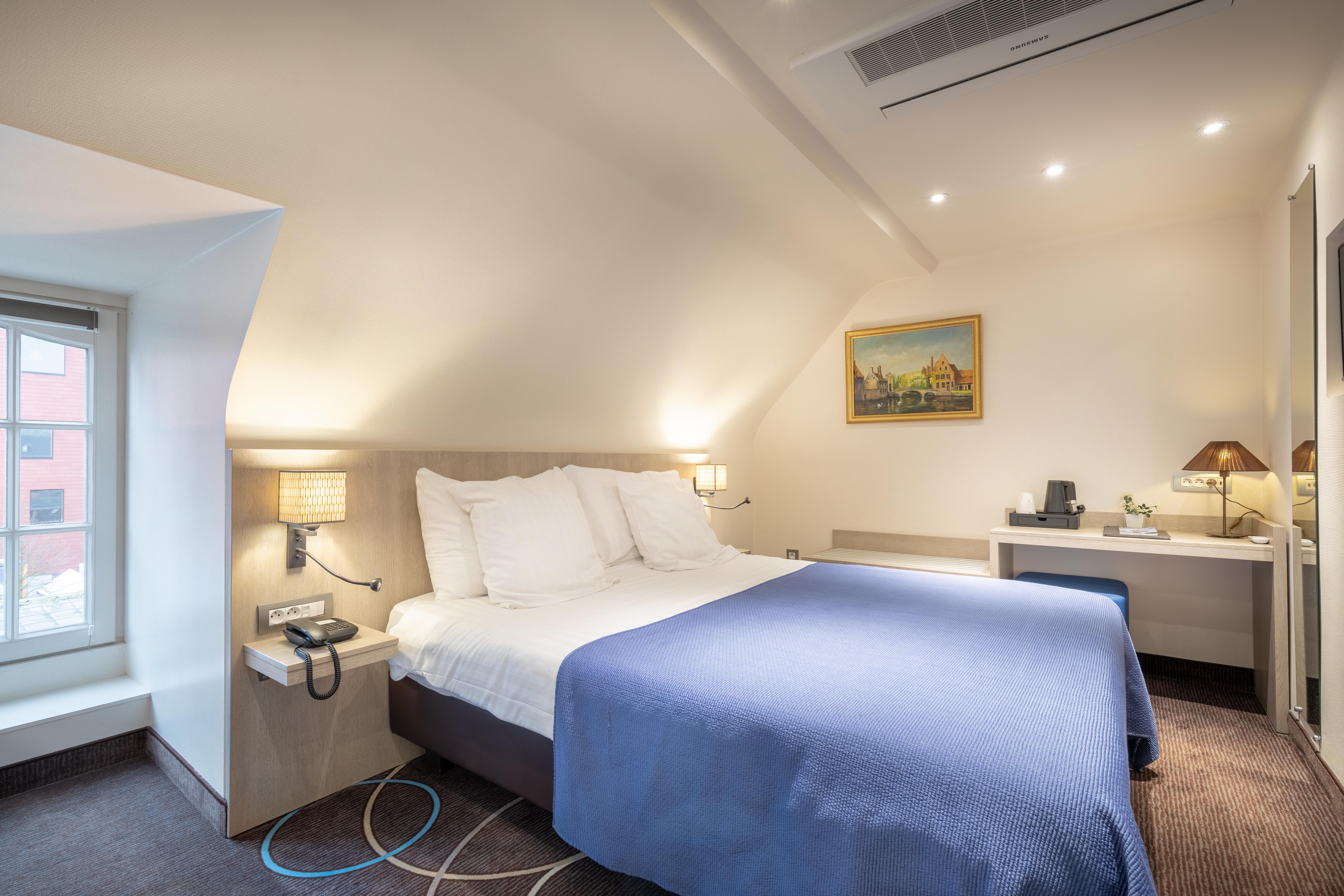 Hotel I 3*