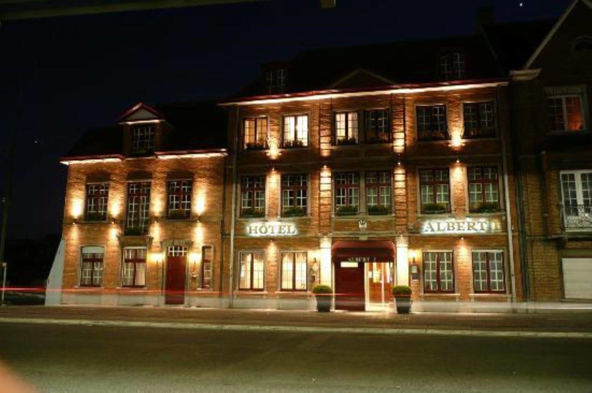 I Hotel 3*